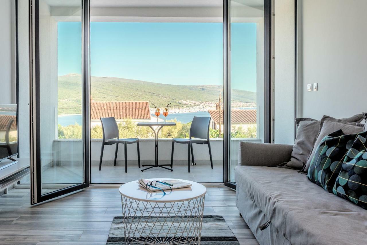 Sun & Sea Villa Kornić エクステリア 写真